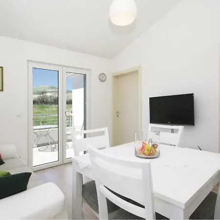 Pet Friendly In Vikendica *